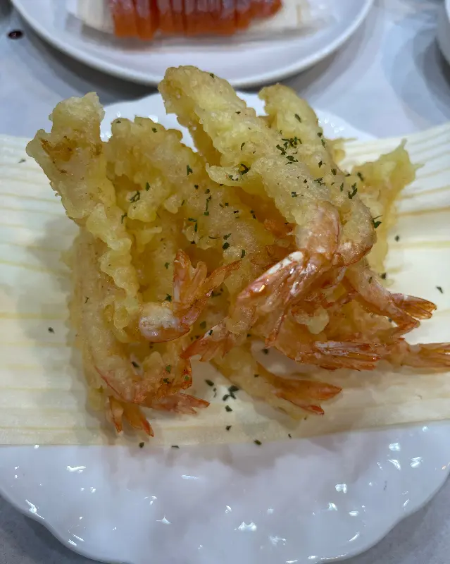 바삭한 송어 튀김