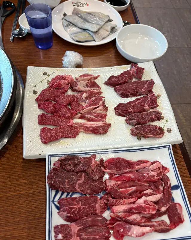 맛있는 한우와 장어