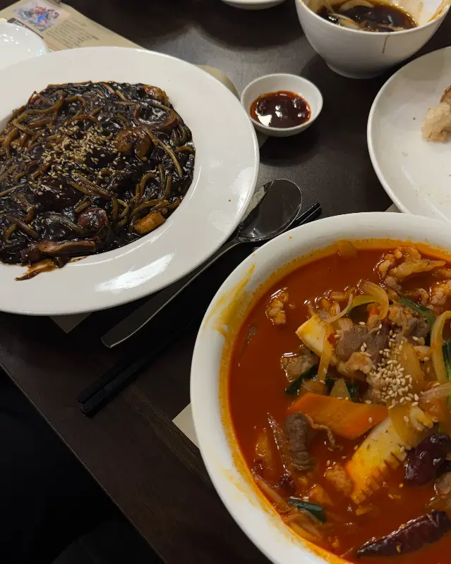 짜장면과 짬뽕