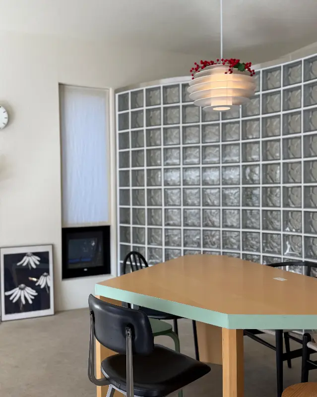 카페 내부 인테리어