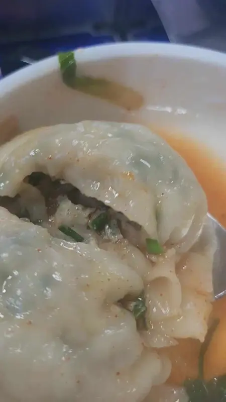 만두 속이 꽉 찬 모습