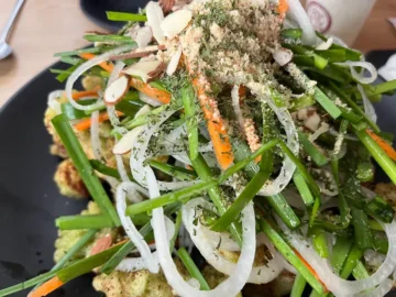 초록빛 탕수육의 향연, 당진 시장 맛집 빙빙반점에서 맛보는 특별한 경험