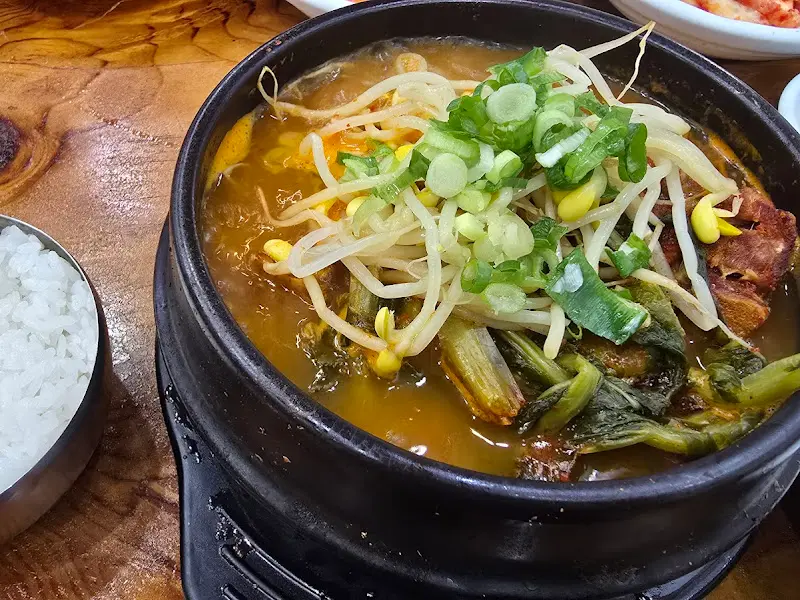 대미식당 뼈다귀해장국