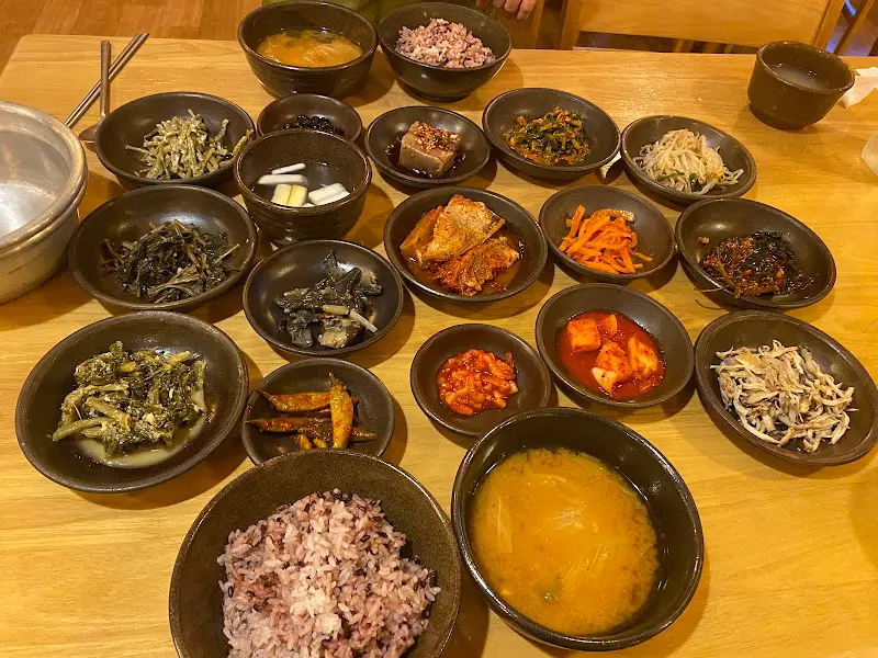 푸짐한 농원밥상 한상차림