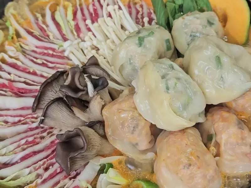 만두전골의 푸짐한 비주얼