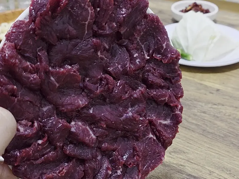 왕거미식당 뭉티기