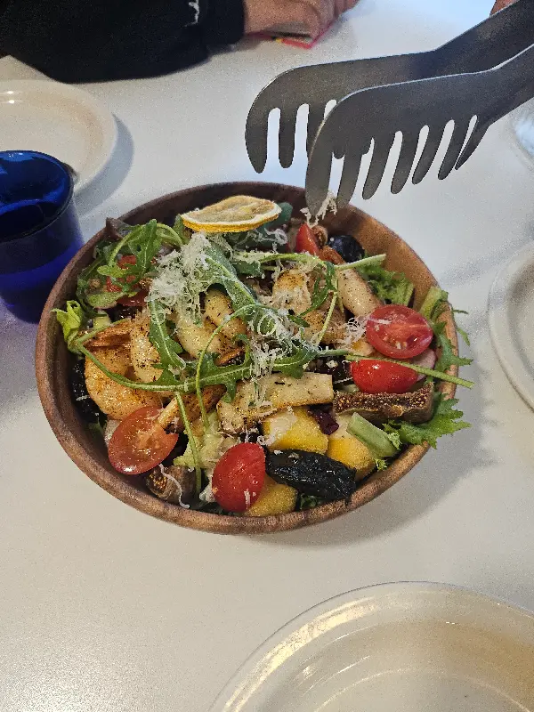 스테이크 샐러드