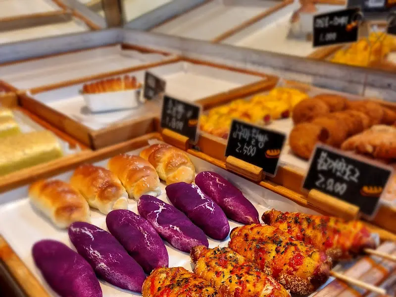 다양한 빵 종류