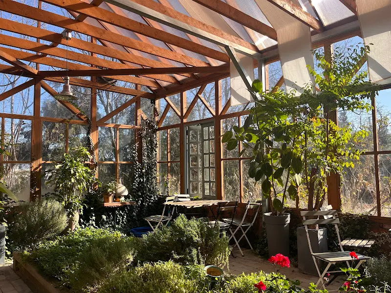 온실 내부 테이블