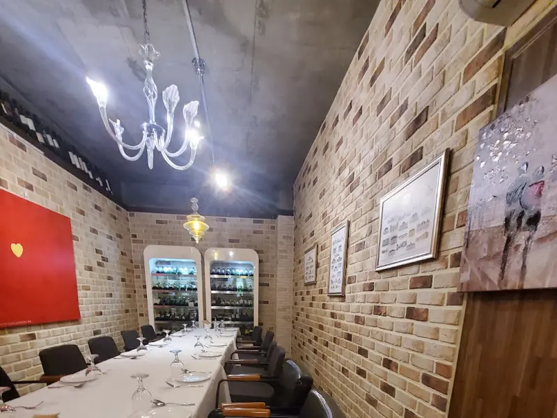 지하 와인 창고