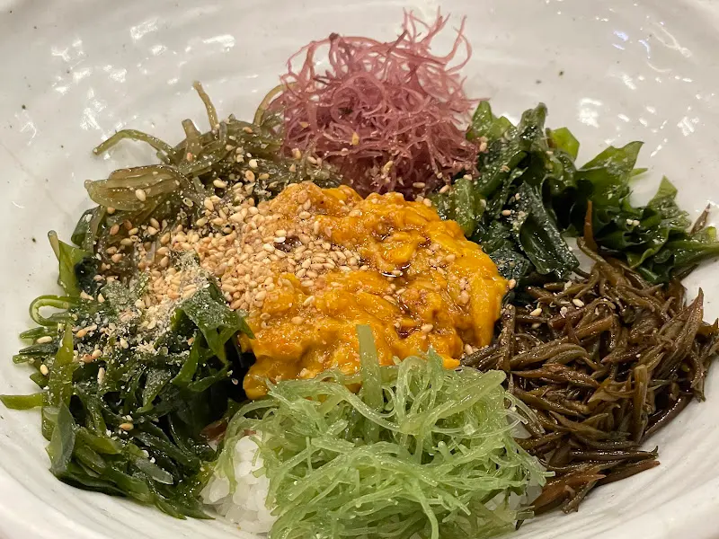 싱싱한 멍게해초비빔밥