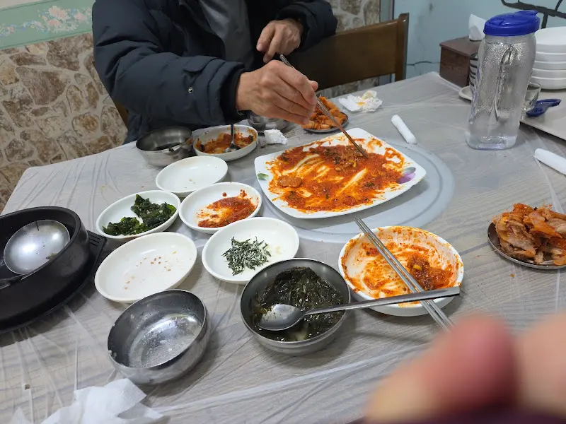 싹싹 비운 아구찜 접시