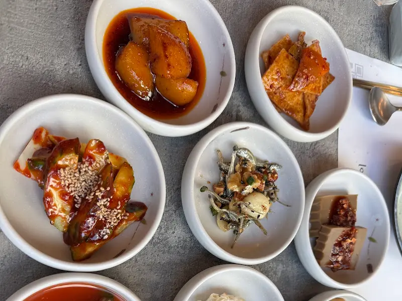 다채로운 밑반찬