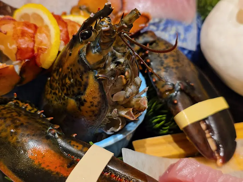 탐스러운 랍스터의 자태