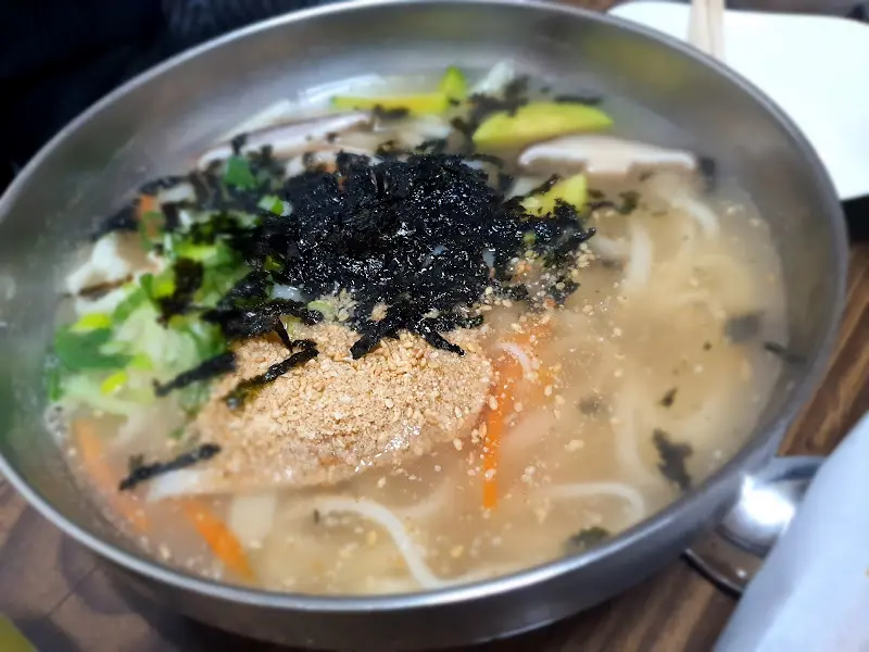 푸짐한 해물파전