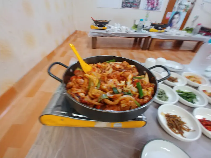 오삼불고기 전체 샷