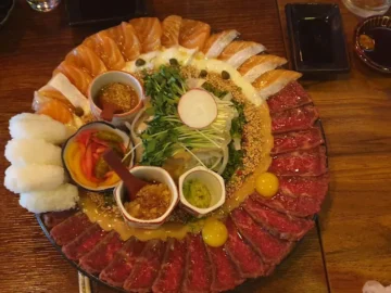 장산에서 즐기는 후쿠오카 감성, “스게”에서 맛보는 특별한 이자카야 맛집 탐험