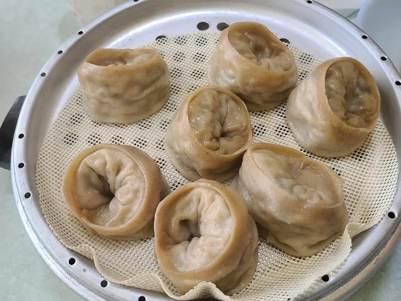 찜기에 담긴 꿩만두