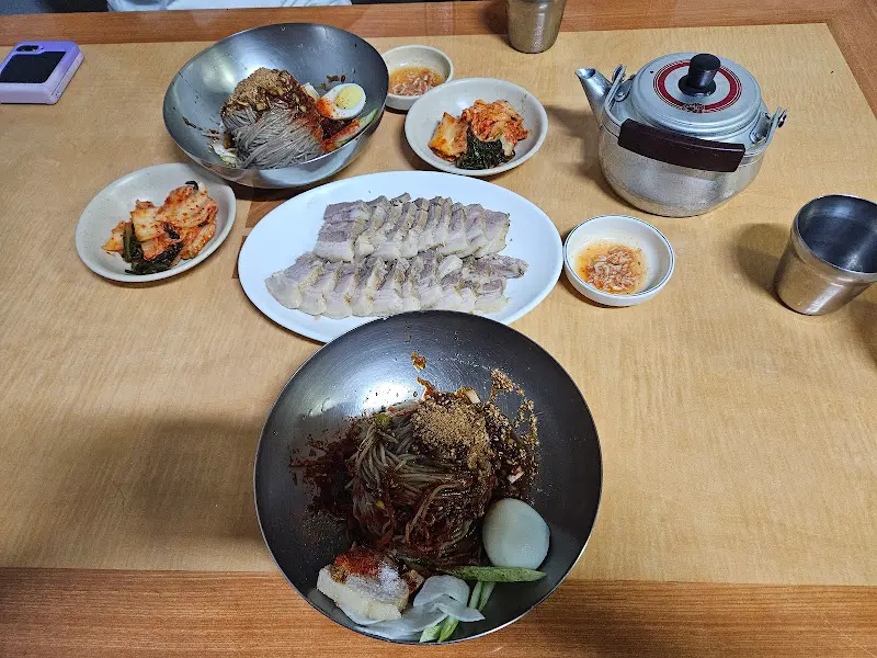 송원 막국수 육수