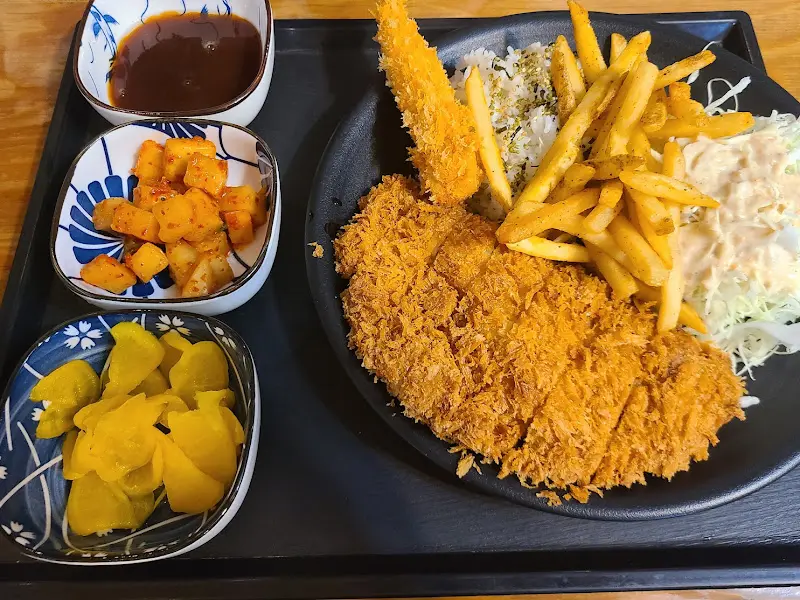 계절향기 메밀소바 치즈돈까스