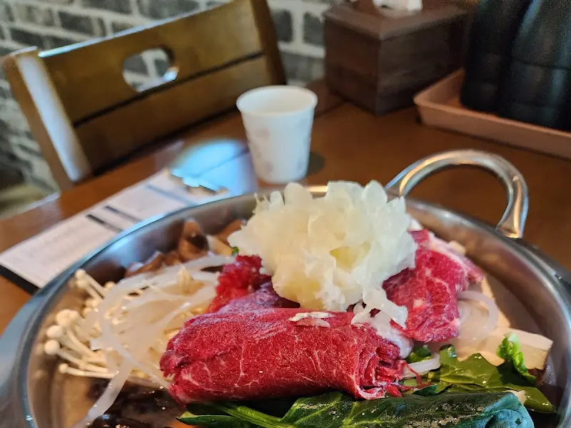 깔끔한 식당 내부