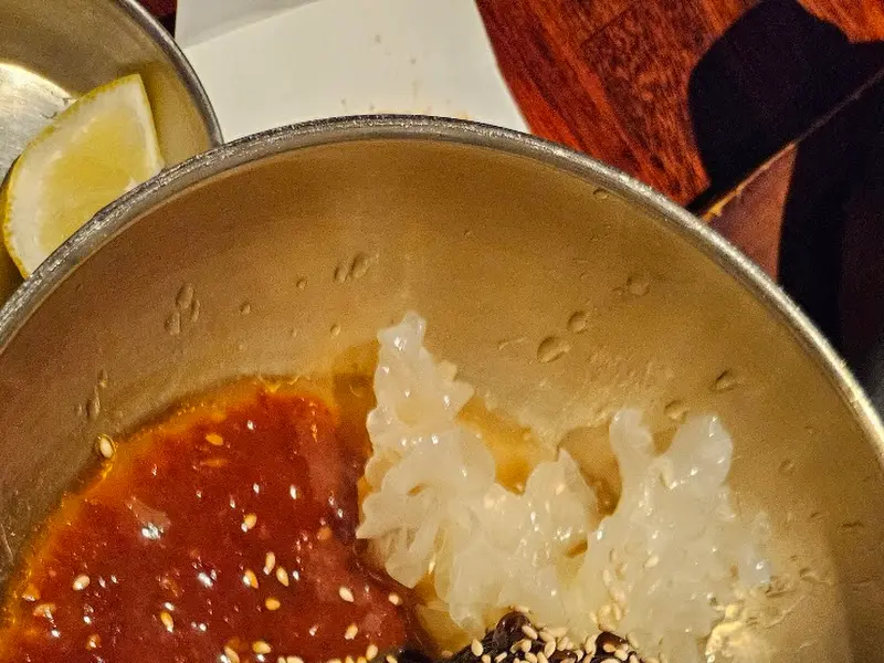 김치말이국수 근접샷