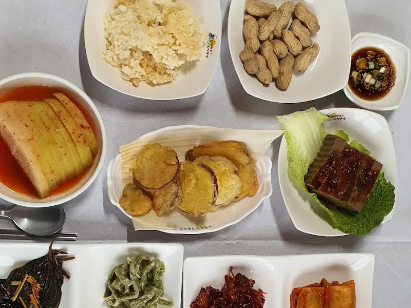 한 뚝배기 하실래예?