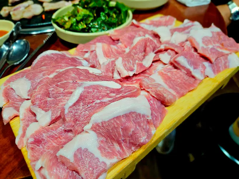 신선한 천겹살의 자태