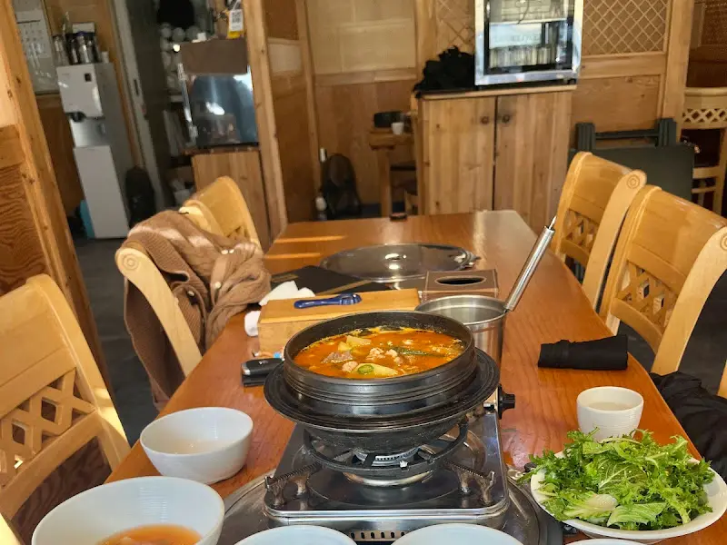 보글보글 끓는 오리탕