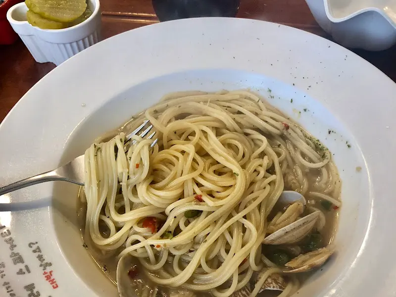 깔끔하게 비워진 봉골레 파스타