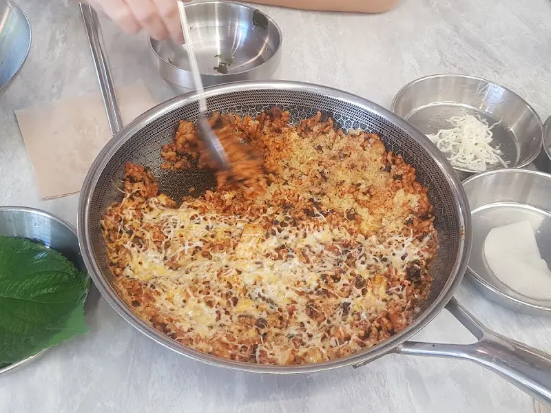 치즈 날치알 볶음밥