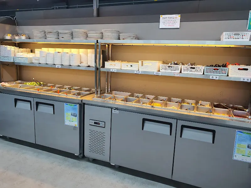 신선한 샐러드바