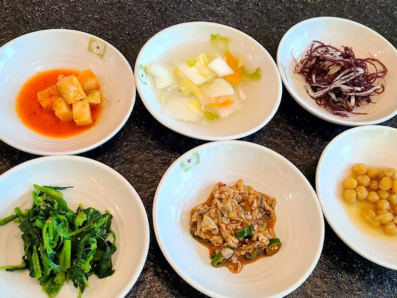 삼다도전복죽 내부 인테리어