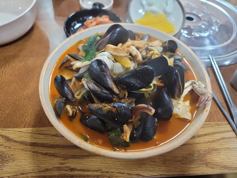 짬뽕의 푸짐한 양