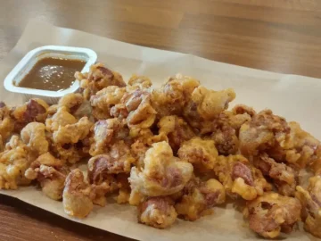 해변 따라 혼밥, 태안에서 만난 인생 닭똥집튀김 맛집