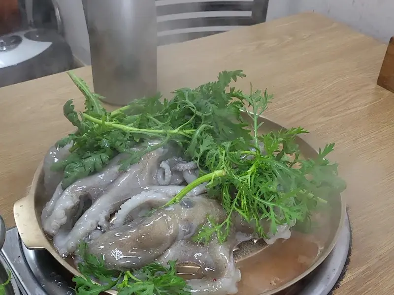 꿈틀거리는 낙지