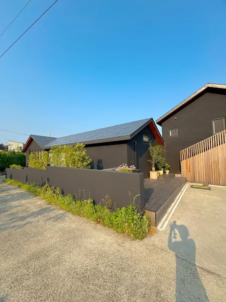 따뜻한 말 한마디 외관