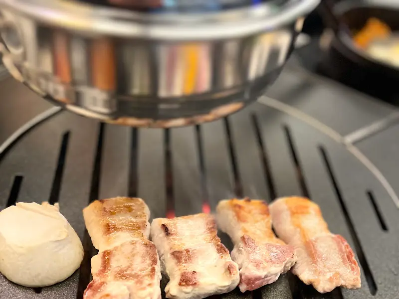 숯불 직화 뽈살