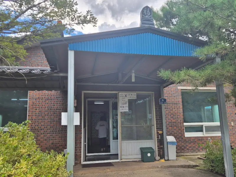 범부 메밀국수 입구