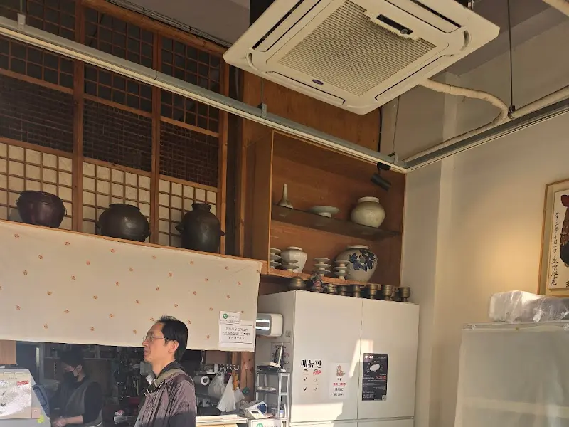 호랑이김밥 내부