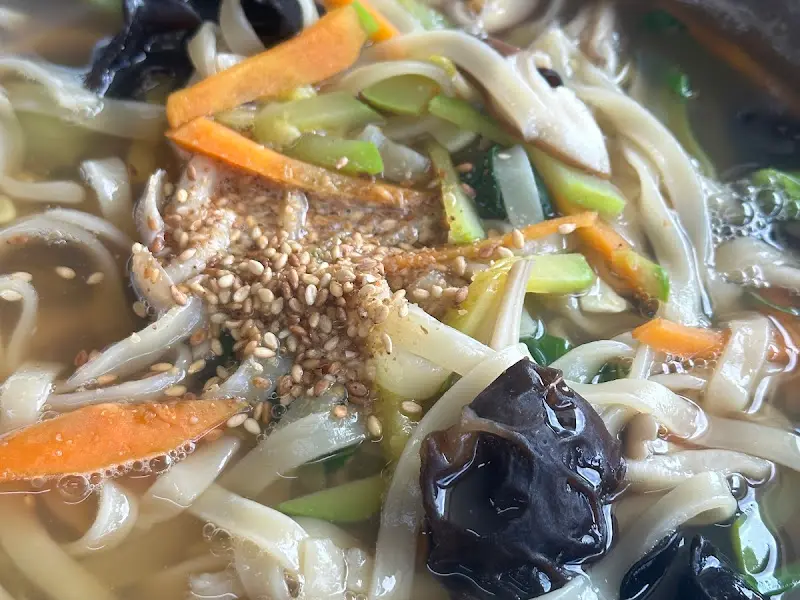 버섯 칼국수 비주얼