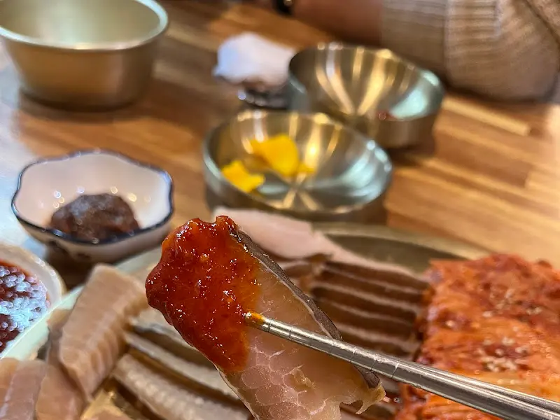 홍어와 쌈장의 만남