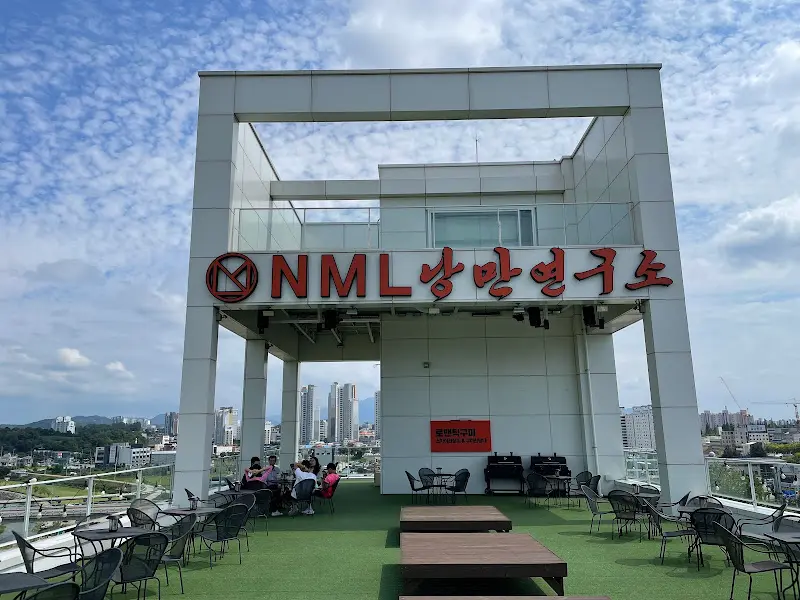 낭만연구소 루프탑