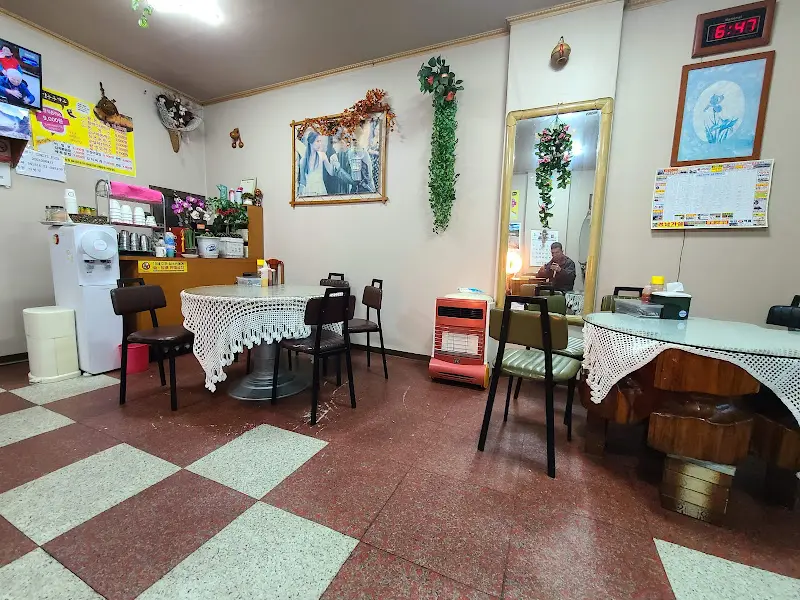 식당 내부 모습