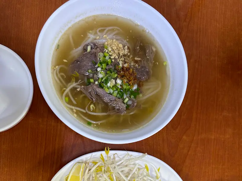 매콤한 똠얌 쌀국수