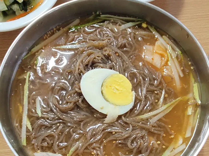 물막국수 근접샷