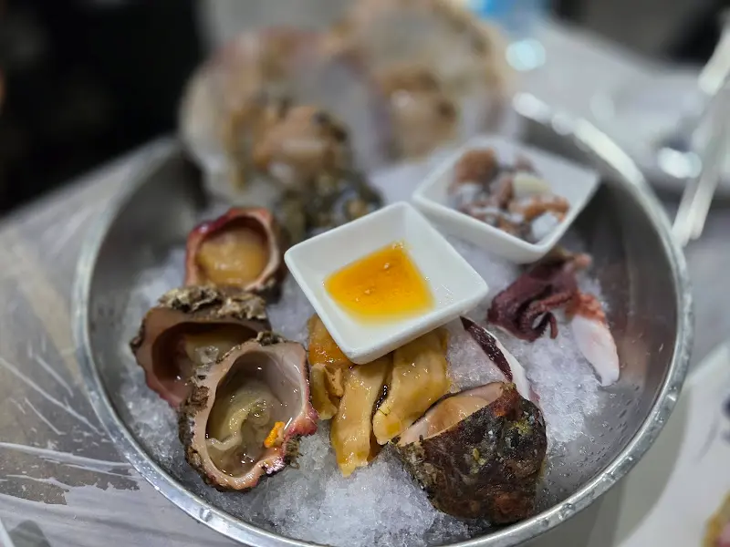 싱싱한 해산물 한 상 차림