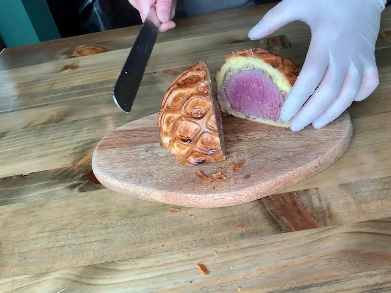 비프 웰링턴 단면