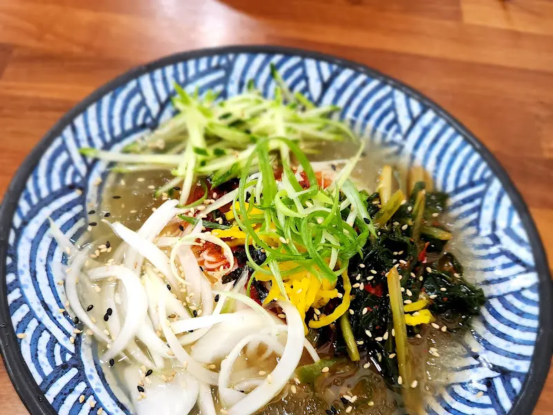 채반 비빔국수