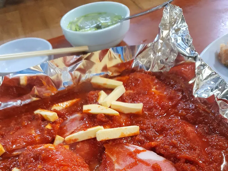 푸짐한 돼지양념구이